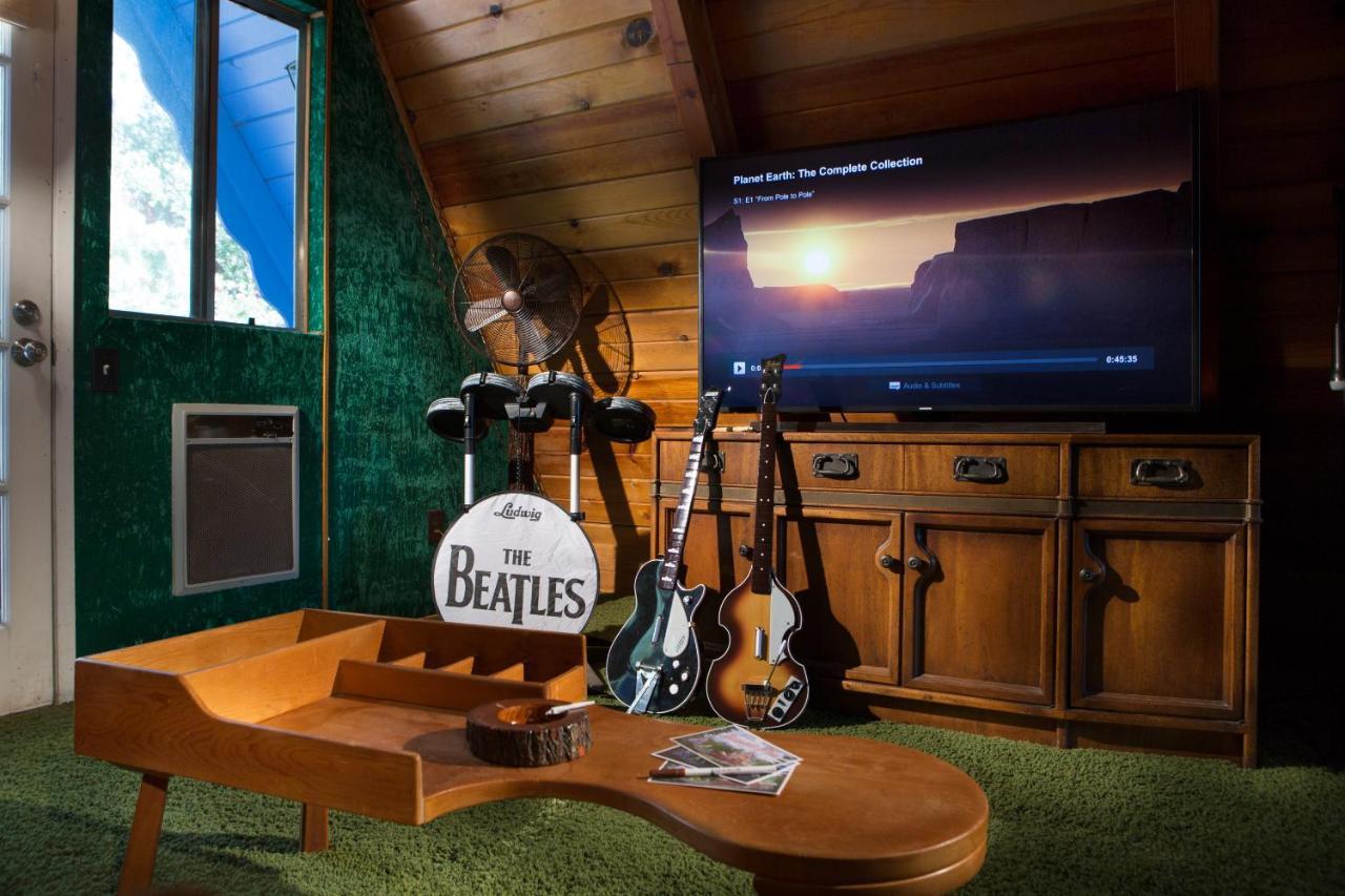 Hicksville Pines Chalets & Motel Idyllwild Dış mekan fotoğraf